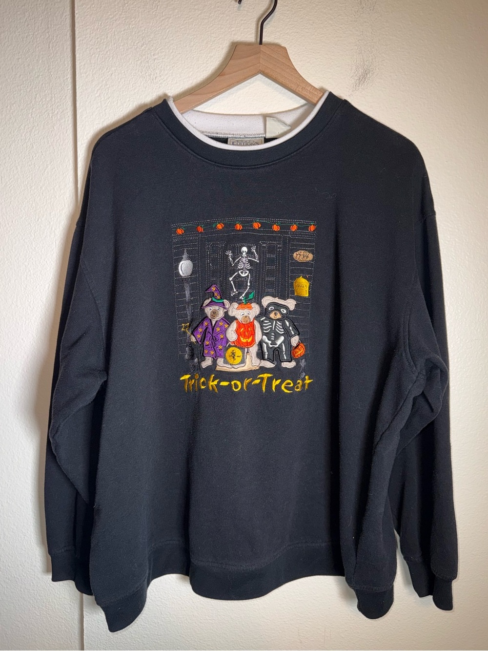 BASIC EDITIONS HALLOWEEN vintage 90s embroidered trick or treat crewneck 2X